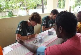Volunteer Medicine & Healthcare Volunteer Medicine & Healthcare